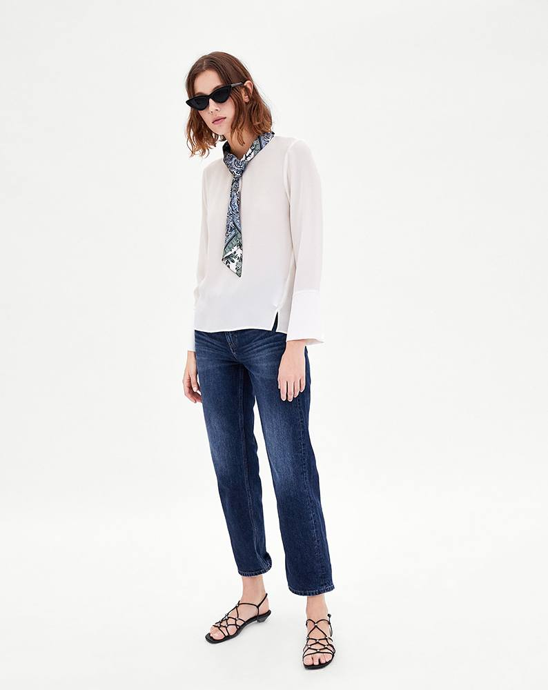 Shirt-with-printed-tied-bow-detail_2.jpg